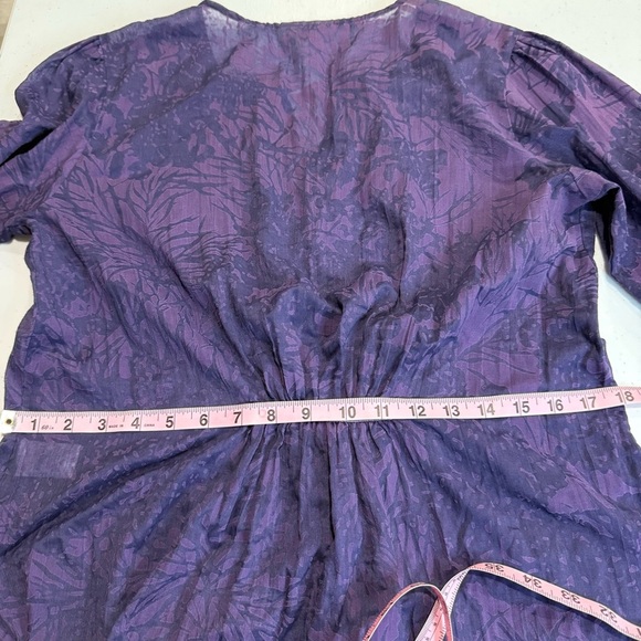 Coldwater Creek Lacy Crinkle Tunic Button Up Purple Blouse Women’s Size Medium - Picture 9 of 14